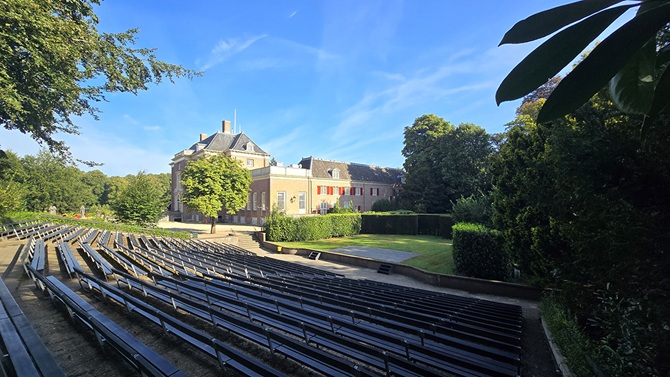 Slottuintheater, een openluchttheater in de tuin van Slot Zeist