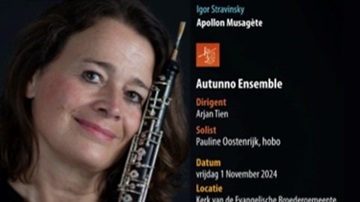 Hobospeelster Pauline Oostenrijk speelt de solo's in het Autunnoconcert in de Broedergemeentekerk in Zeist